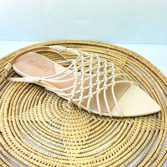 NIB SCHUTZ TINAH LEATHER SANDAL - Picture 2 of 14